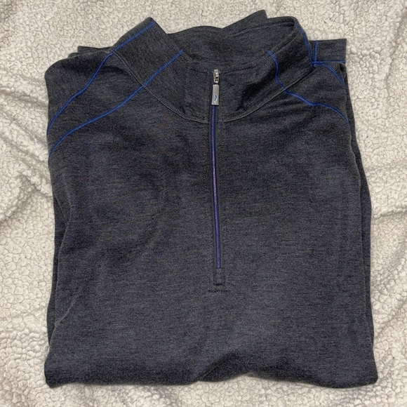 Tommy Bahama Lightweight Half Zip - Picture 1 of 4
